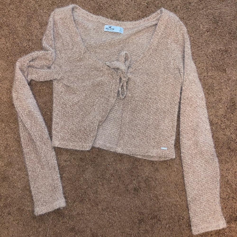 Hollister tied crop cardigan